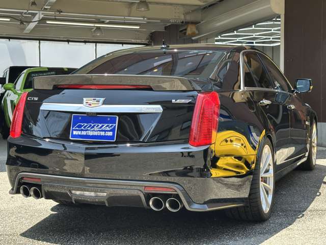 キャデラック CTS V 2019年 5.3万キロ (兵庫県) ノースパイン