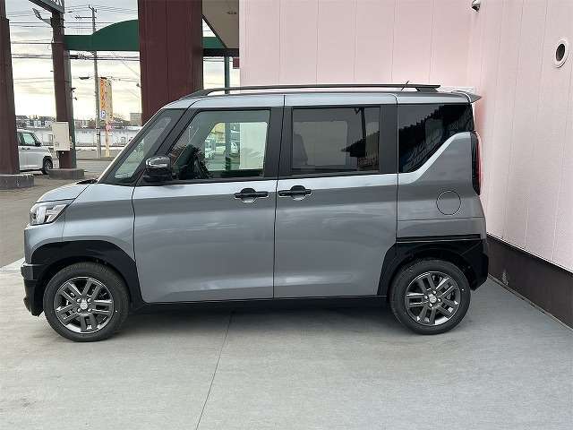☆★☆★道東最大級の届出済未使用車専門店シーモールです！！オールメーカーの取り扱いで、約200台の在庫車の中から気に入る1台を当店スタッフと一緒に選びませんか？？☆★☆★