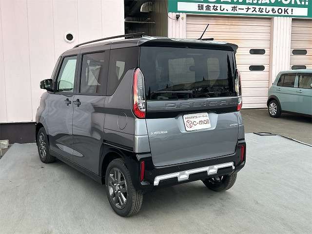 ☆★☆★万が一の時も鈑金専属のスタッフもいますのでご安心下さい。☆★☆★