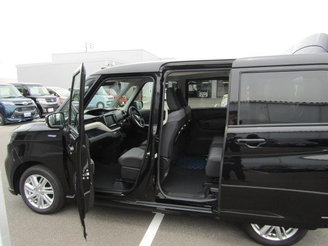 当社はスズキ正規ディーラーとしてスズキ車をメインに県内3店舗で常時100台以上展示、販売しています。