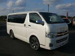 ブレーキパッド・ファンベルトなどの消耗品が摩耗してましたら当社基準で交換させて頂き納車させていただきます。