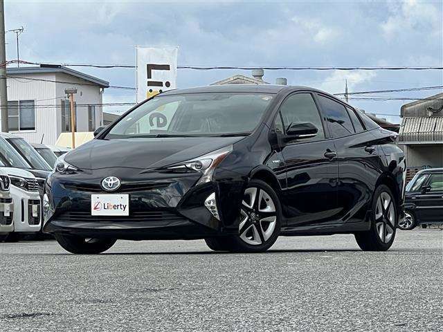 ■□■□■ 軽自動車も普通車も在庫数は 約6000台！！  グループ年間販売台数は20000台！！ 大量販売・大量仕入で1台あたりのコストを削減しています！！  ■□■□■