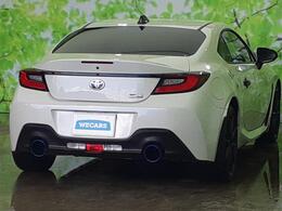 全国に店舗を展開しているのでどこでもお取り寄せが可能です！この車が気になるけど遠方だから・・・と諦める必要はありません！※別途陸送費が必要です。