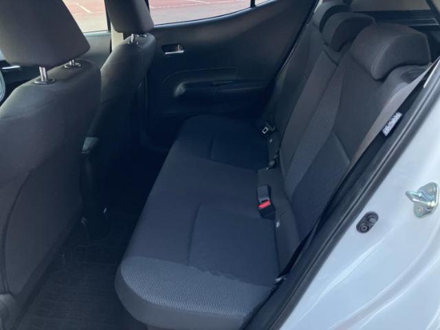 WECARSでは各商談席に大型モニターをご用意しております！見やすい大画面でゆったりと全国の在庫をご覧いただけます！是非ご来店お待ちしております！