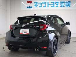 LEDテールライトです。省電力、高輝度のLEDは明るく照らすので夜間運転時の視認性を高めます。スタイリッシュな見た目で細かいところもこだわりたいあなたに！