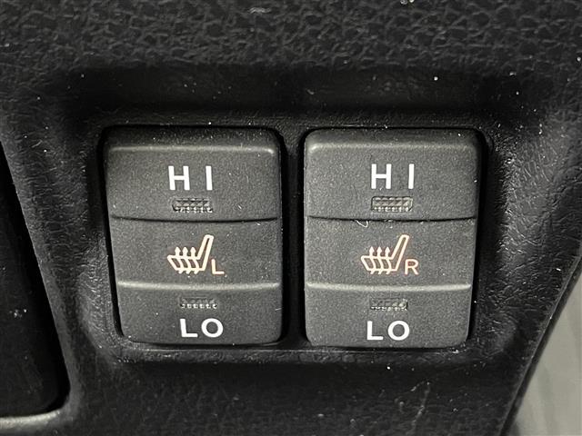 【運転席操作部】快適なドライブを楽しむための機能が装備されています！運転席から触れるので、使いやすいです！除菌プランいれていただくと、さらに清潔で安心していただけます！