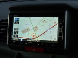 ●ホンダ純正オプションのナビです♪　●ホンダギャザズメモリーナビ（VXM-128VSX）が付いています♪♪