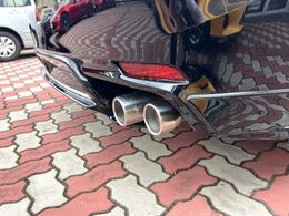 【TRDマフラー】ビジュアル・サウンド共にこだわりの一台に仕上がっております♪