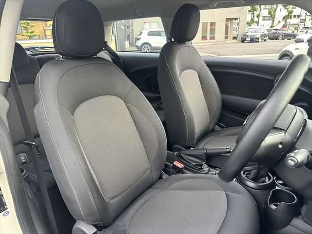 ☆運転席1列目シート
