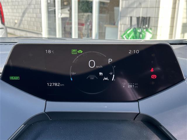 【スピードメーター】メーターがシンプルで見やすく運転しやすいですね。