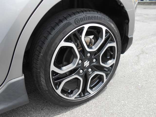 サイズは195/45R17！中古車選びは、お店選びから始まります！群馬県内10店舗、6つの民間車検工場完備！スズキ・マツダ正規ディーラー！安心してお買求め下さい！