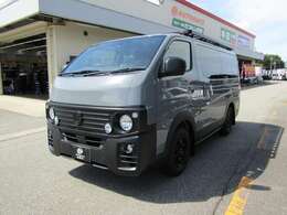 「GORDON　MILLER」はオートバックスが提案するアウトドアをメインに据えたブランドです。キャンピングカーほどガチじゃなく程よくオシャレにこだわりたいあなたに向けたブランドです。車中泊にも対応しています。