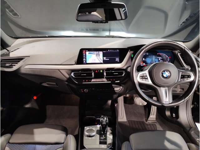 業界屈指の車両検査専門会社「AIS」による「安心・安全」のお車選びが出来るように公平な第三者機関として厳正な「車両検査」を行っております。   ★13年連続BMW販売台数全国TOPの信頼と実績！★