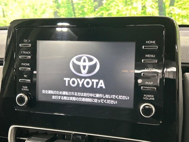 【ナビ機能付きディスプレイオーディオ】ナビ機能搭載の他、お持ちのスマートフォンと連携して、ナビやbluetoothでの音楽再生が可能です♪デザインはもちろん操作性も良好！