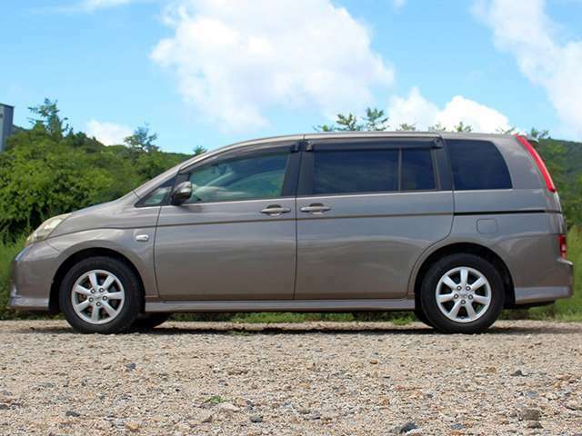 【何でも聞いてください！】車のことよくわからないんだけど・・・。そんな時はスタッフにご相談ください。中古車選びのポイントや、車の特徴など何でもお話いたします！