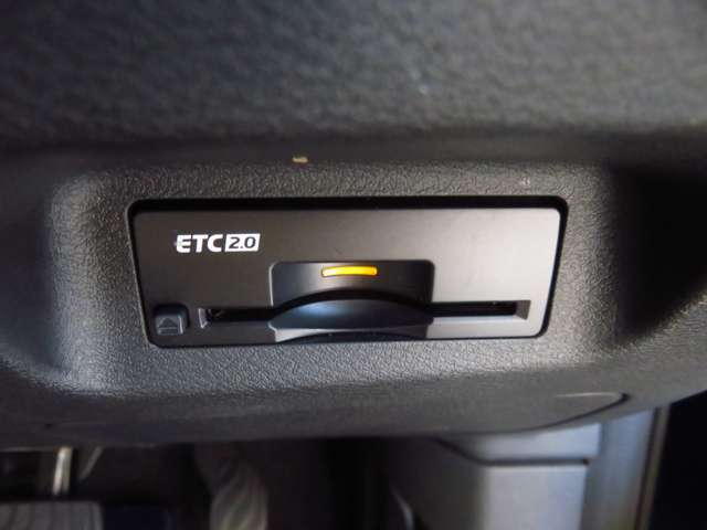★高速道路の乗り降りに便利なETC2.0付き★