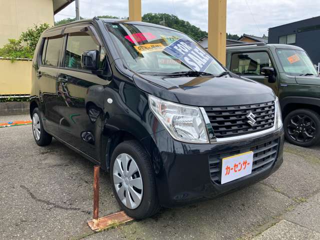 整備工場を完備しておりますので、納車前の整備から修理・車検までアフターサービスもお任せ下さい。