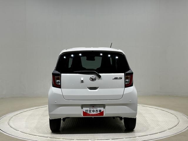 1，550mm制限のある立体駐車場に入る全高。きょうも、あしたも、あさっても。特別な日も、そうじゃない日も。どんな一日にも寄りそいます。