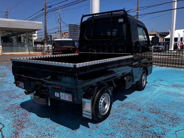 弊社スタッフがご要望のお車をお探しします。