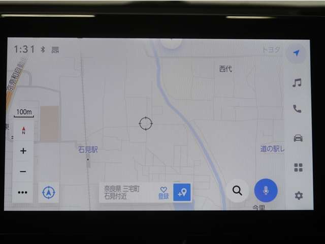 ナビゲーションを装備。タッチパネル式で使い易く、お出かけも楽々です♪