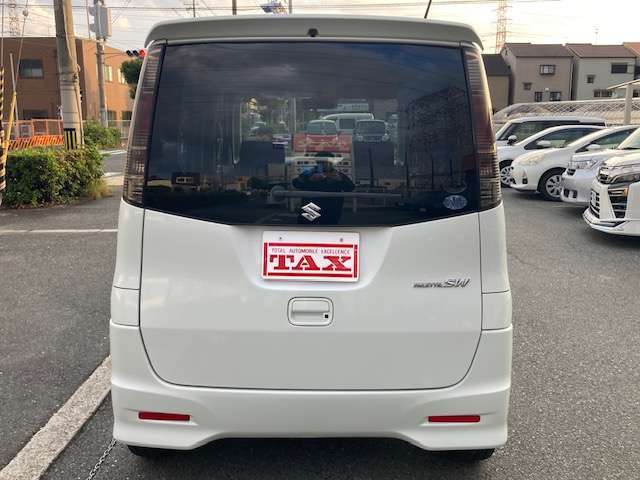 オートローン・任意保険などもご相談ください。また、カー用品・オプションパーツの取り付け等もお問い合わせください。