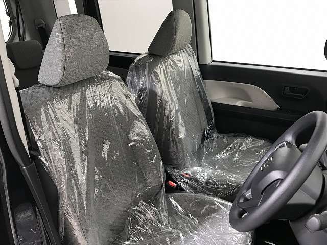 ホイールやタイヤなどのお手入れのご相談も可能です！ご購入頂いたお車を綺麗にお乗り頂けるようにサポートいたします！