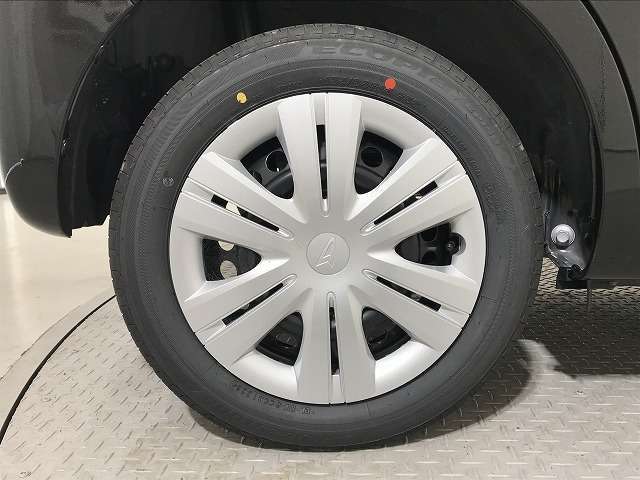 シートも綺麗に保ちたい！！という方には、シートコーティングがオススメ！ご納車前の施工をオススメしています！