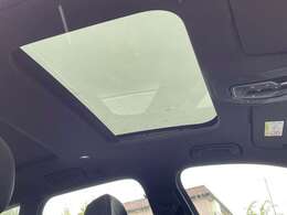 リベラーラでは、通常のオートローン（最長120回払い）の他にも「残価設定プラン」など、様々なお支払プランをご用意しております。※審査の結果、ご期待に添えない場合もございます。