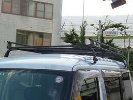 ルーフキャリア付！