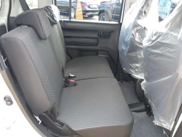 お車の査定は無料です♪　出張査定も行っておりますので、気軽にご相談下さい♪♪