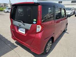 主な装備は、スマートアシスト、カーナビ、バックモニター、シートヒーター、エンジンスターター、ETC、ワンオーナー車、寒冷地仕様となっております。
