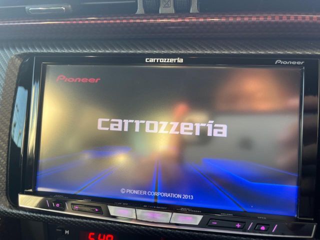 【ナビゲーション】使いやすいナビで目的地までしっかり案内してくれます。各種オーディオ再生機能も充実しており、お車の運転がさらに楽しくなります！！