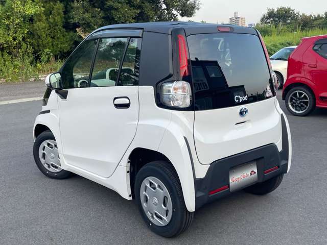 他にも画像がございますので、ぜひご覧いただければと思います。より詳しくお車をご覧いただけます。