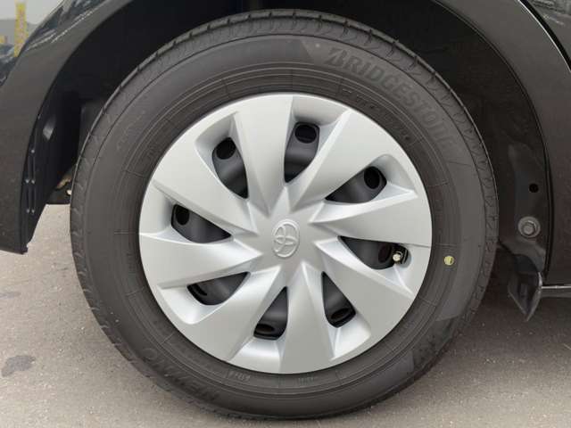 純正スチールホイール165/70R14