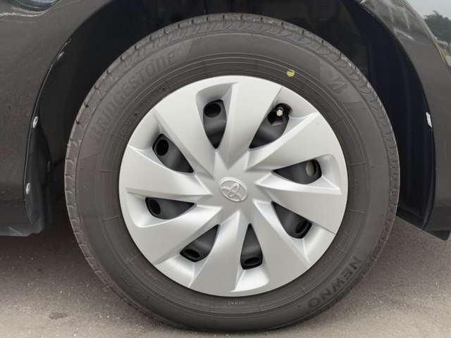 純正スチールホイール165/70R14