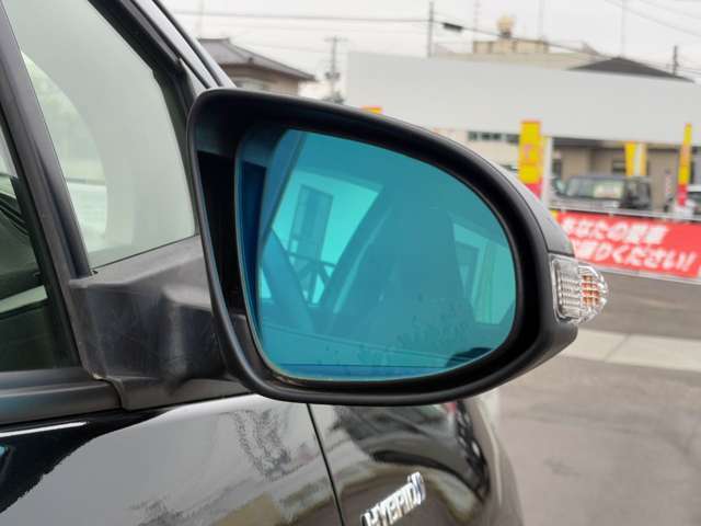 サイドミラー鏡面部