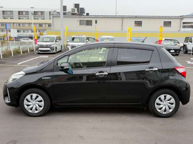 左サイドビュー