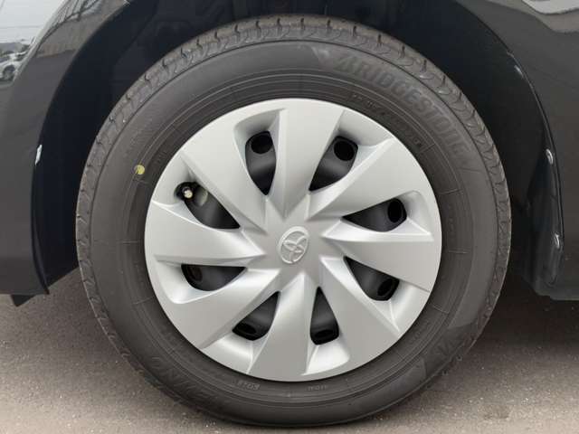 純正スチールホイール165/70R14