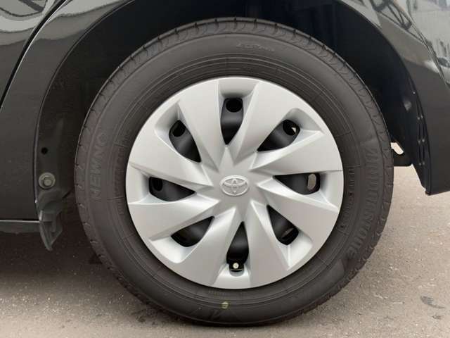 純正スチールホイール165/70R14