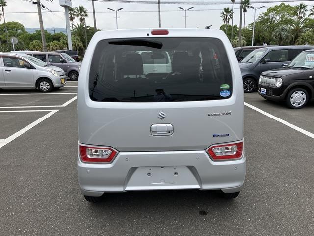 後退時ブレーキサポート機能搭載☆リアバンパーに4つのセンサーを内蔵し、車両後方にある障害物を検知！衝突回避をサポートします♪