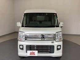 自動車保険のスペシャリストが各大手保険会社の自動車保険をお客様の立場になって、最適なご提案や万が一の事故対応にあたりますので、ご安心ください。当社は損保ジャパン・東京海上日動の代理店です。