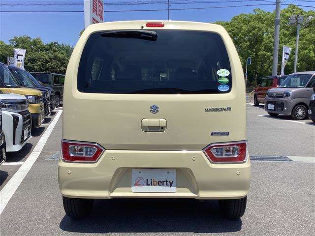 ■□■□■ アフターサービスもお任せ下さい！！ 自社整備工場を完備しております！！ 国土交通省指定整備工場なので車検も最短45分で終わります♪  ■□■□■