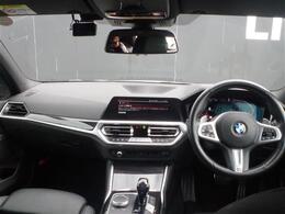 【五感で較べる】のコンセプトのもと、展示車両の試乗も可能でございます。お気軽にコーディネーターにお尋ね下さいませ。