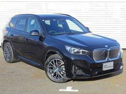 お車のお見積りと合わせましてBMW自動車保険のお見積もご用意致します。BMW車オーナー様へ向けたBMWだけの特典がございますBMW自動車保険につきましてもお気軽にご相談下さい。