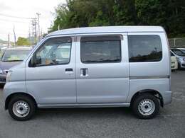 軽自動車はとっても経済的です！価格よし、燃費よし、維持費よし！高速道路の料金だって安い！さらにJOYでは地域一番価格を目指し、「このクルマがこのお値段！？」という感動の声頂けるよう努力いたします。