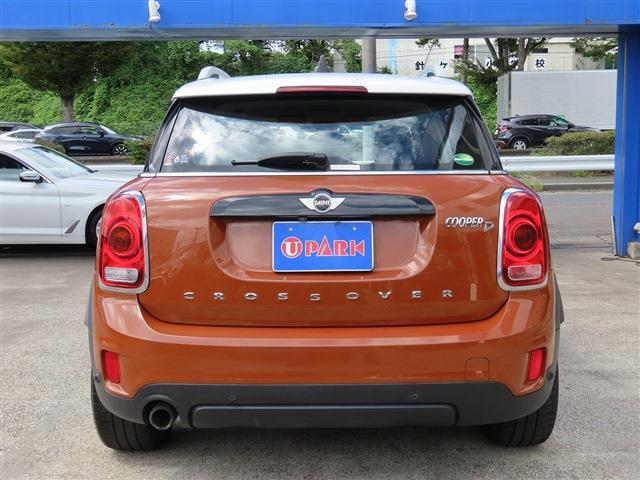 ACC/インテリS/タッチスクリーンNEWiDriveナビ/Bカメラ/BTオーディオ/ETC/スマキー/アイドリングSTOP/シートヒーター/LEDヘッド/FRフォグ/PWバックドア/Cソナー/ルーフレール/