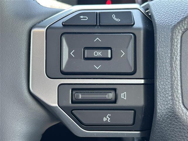 【運転席操作部】快適なドライブを楽しむための機能が装備されています！運転席から触れるので、使いやすいです！除菌プランいれていただくと、さらに清潔で安心していただけます！