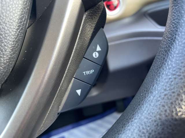 メーター周りの設定を切り替えれるスイッチです☆