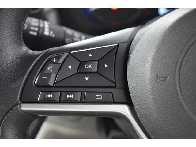 全国の三菱ディーラーで保証修理を受けられますので、遠方の方や、出先での故障にも対応致します。