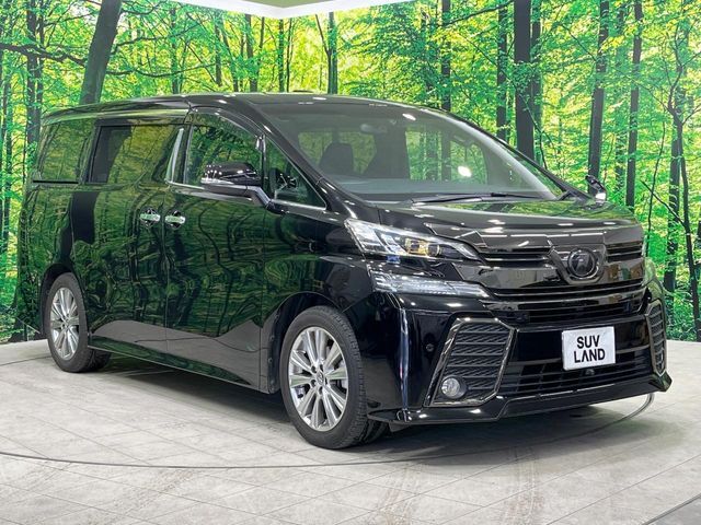 大好評のボディコーティング「弾スプラッシュコート」もご納車までに施工可能。通常のガラスコートと異なる、耐久年数6年の無機質ガラスコーティングが、ボディをキレイな状態に保ってくれます。